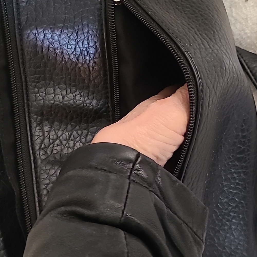 HANDBAG - Picture 5 of 12